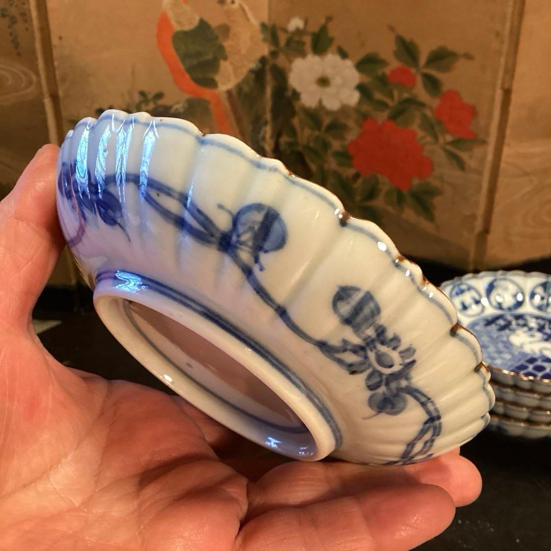 A923 大聖寺伊万里　染付　見込兎　縁紅　丸紋　菊型　小皿　　５枚