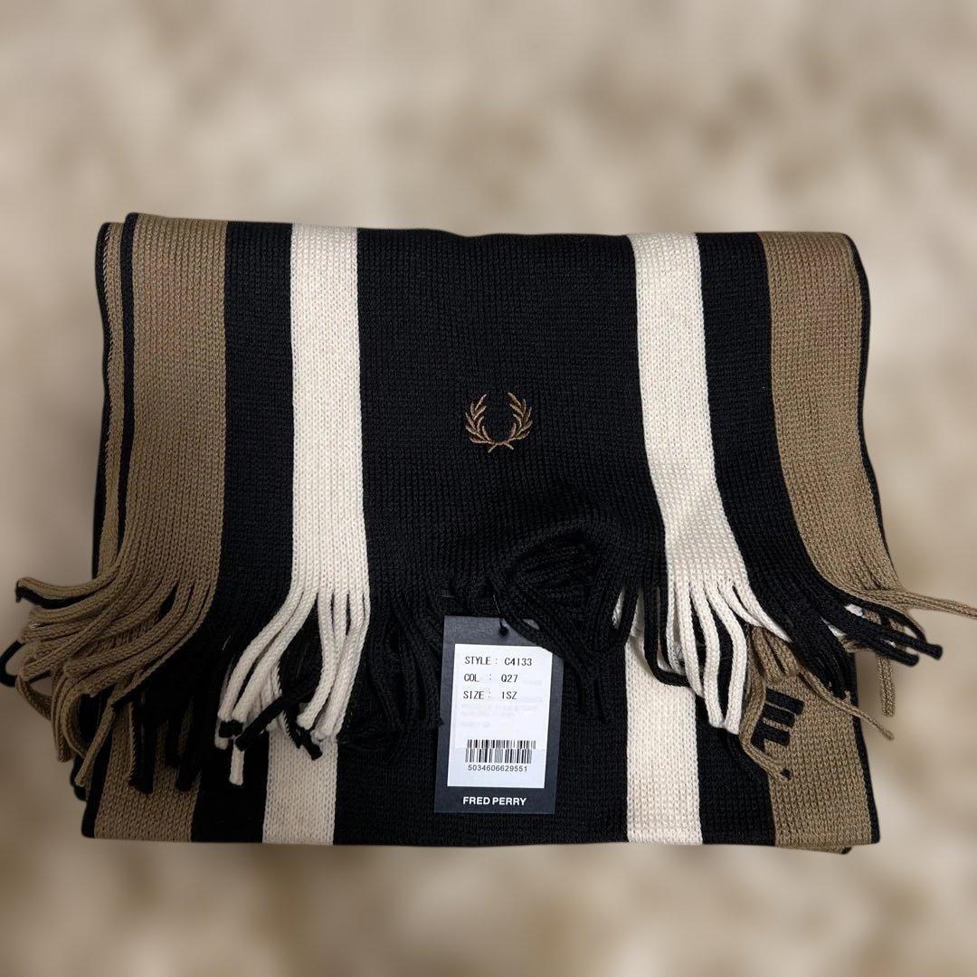 新品未使用　FRED PERRY ストライプマフラー　フレッドペリー　マフラー