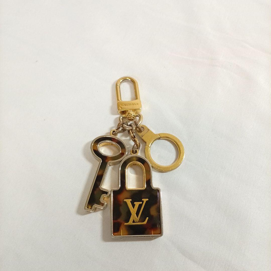 LOUISVUITTON ルイヴィトン キーリング べっ甲 キーチャーム 南京錠