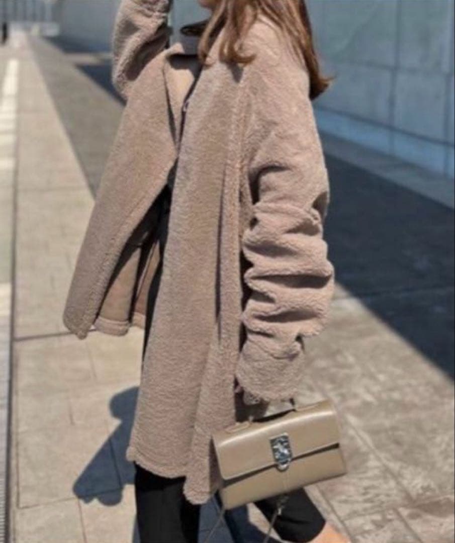 専用です新品タグ付きEmmaTaylorボンディングボアコートモカ 追加生産