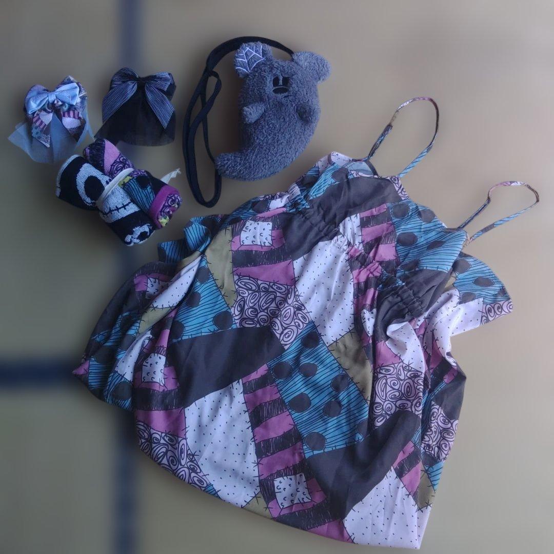 ディズニー　廃盤・完売　ハロウィングッズ