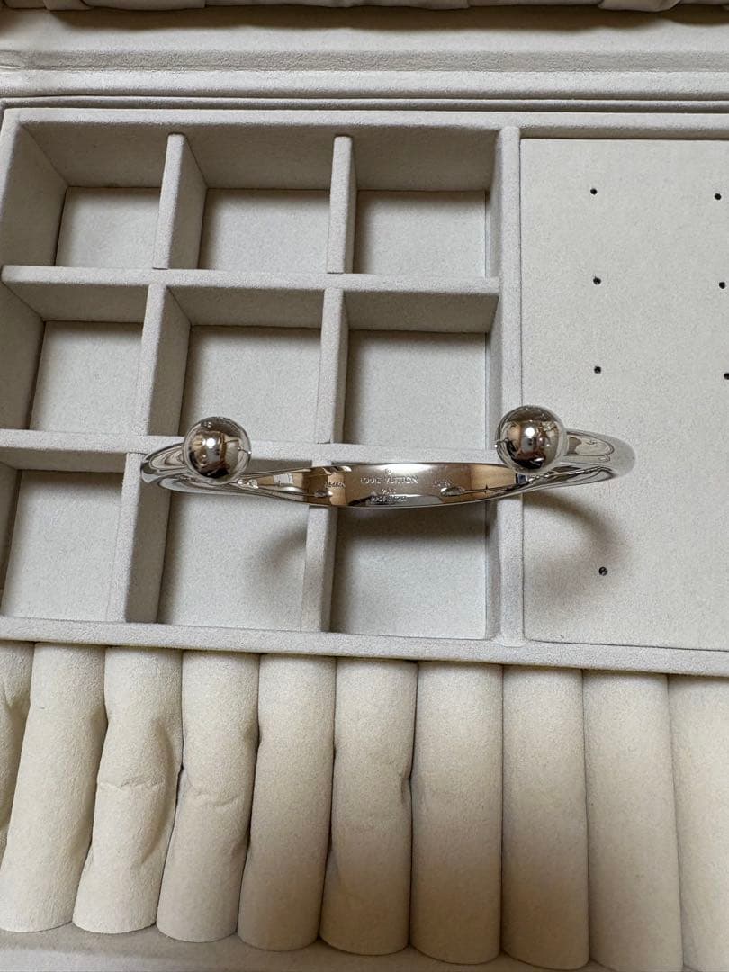 ルイヴィトン　LouisVuitton ジョンク　モノグラム　バングル　L