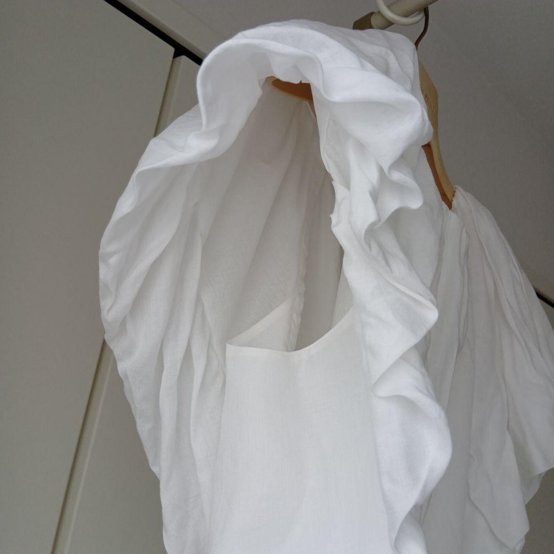 【未使用に近い】EPOCA ホワイト フリル 半袖シャツ　40