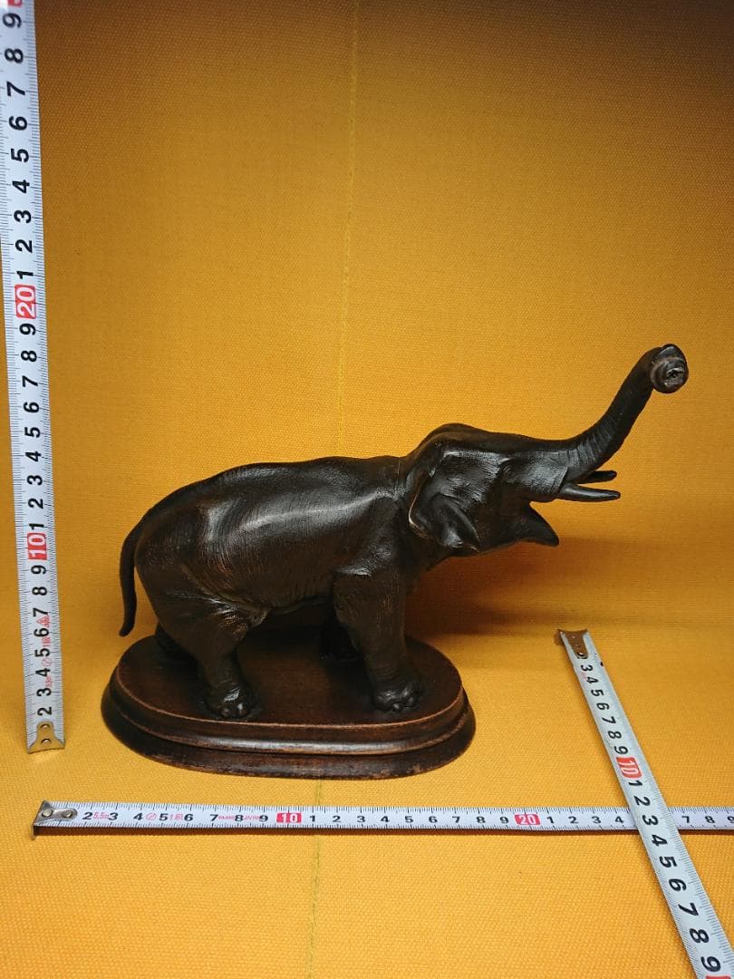 ゾウ　象　金属　ブロンズ像　置物　インテリア　工芸品　美術品　A2522