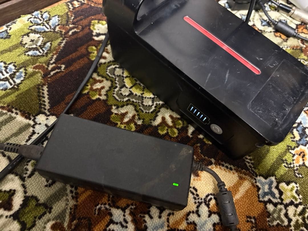 WHILL. 中古電動車椅子