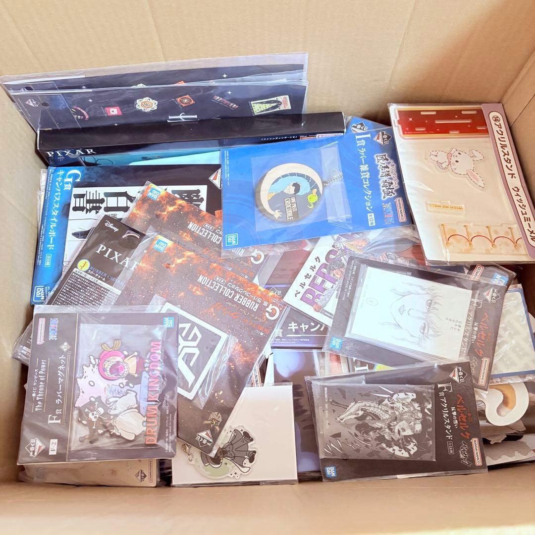 ボ*ン様 140サイズ 16kg 200点以上 アニメグッズ 一番くじ 下位賞