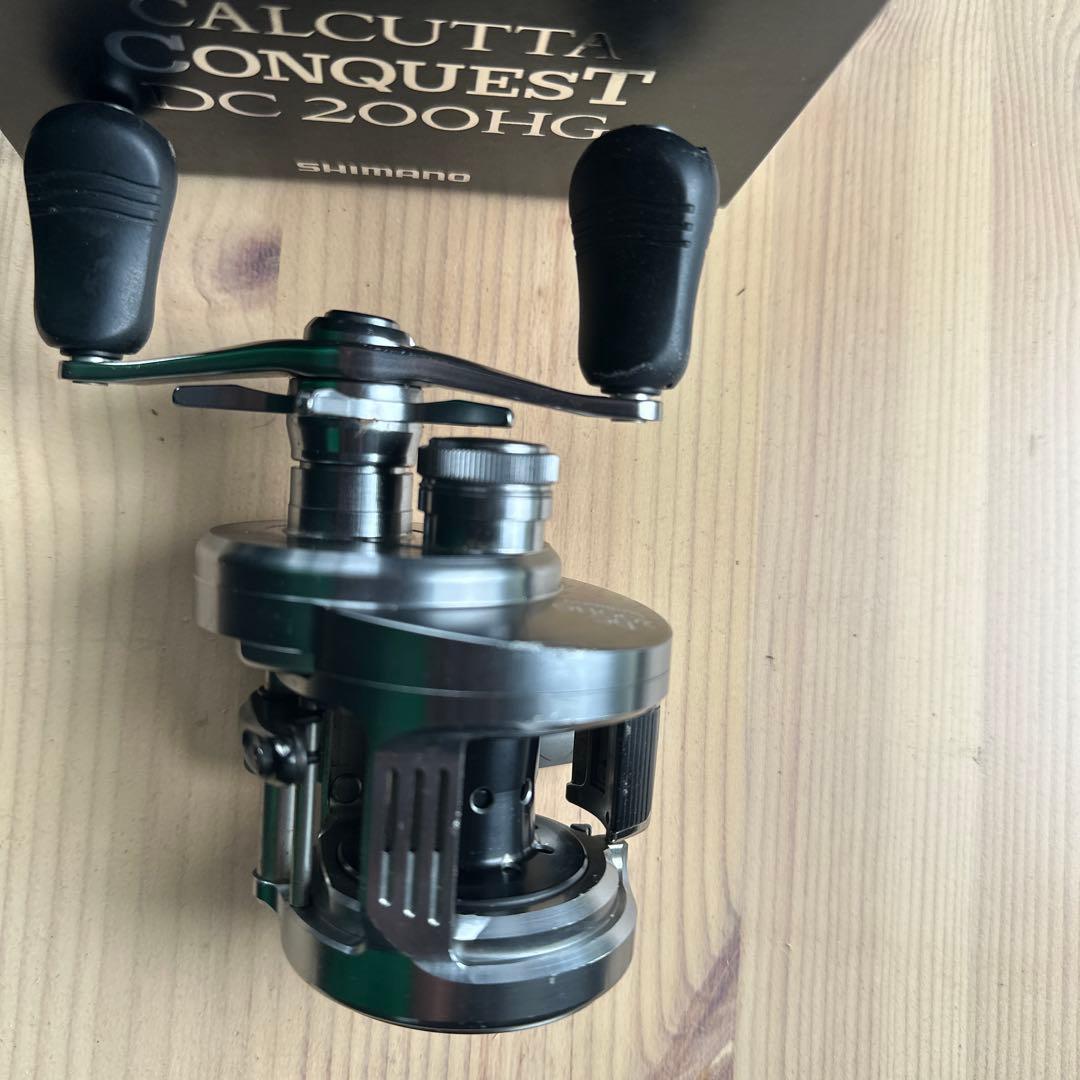 リール SHIMANO CALCUTTA CONQUEST DC200HG
