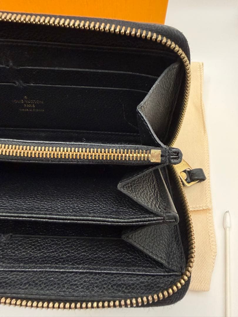 美品・ルイヴィトン アンプラント ジッピー 黒 長財布