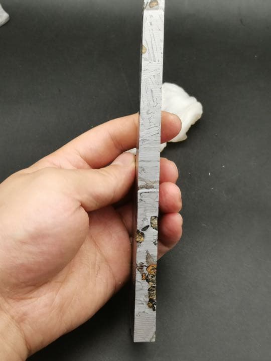 セイムチャン隕石　パラサイト隕石  激安　315g ロシア産