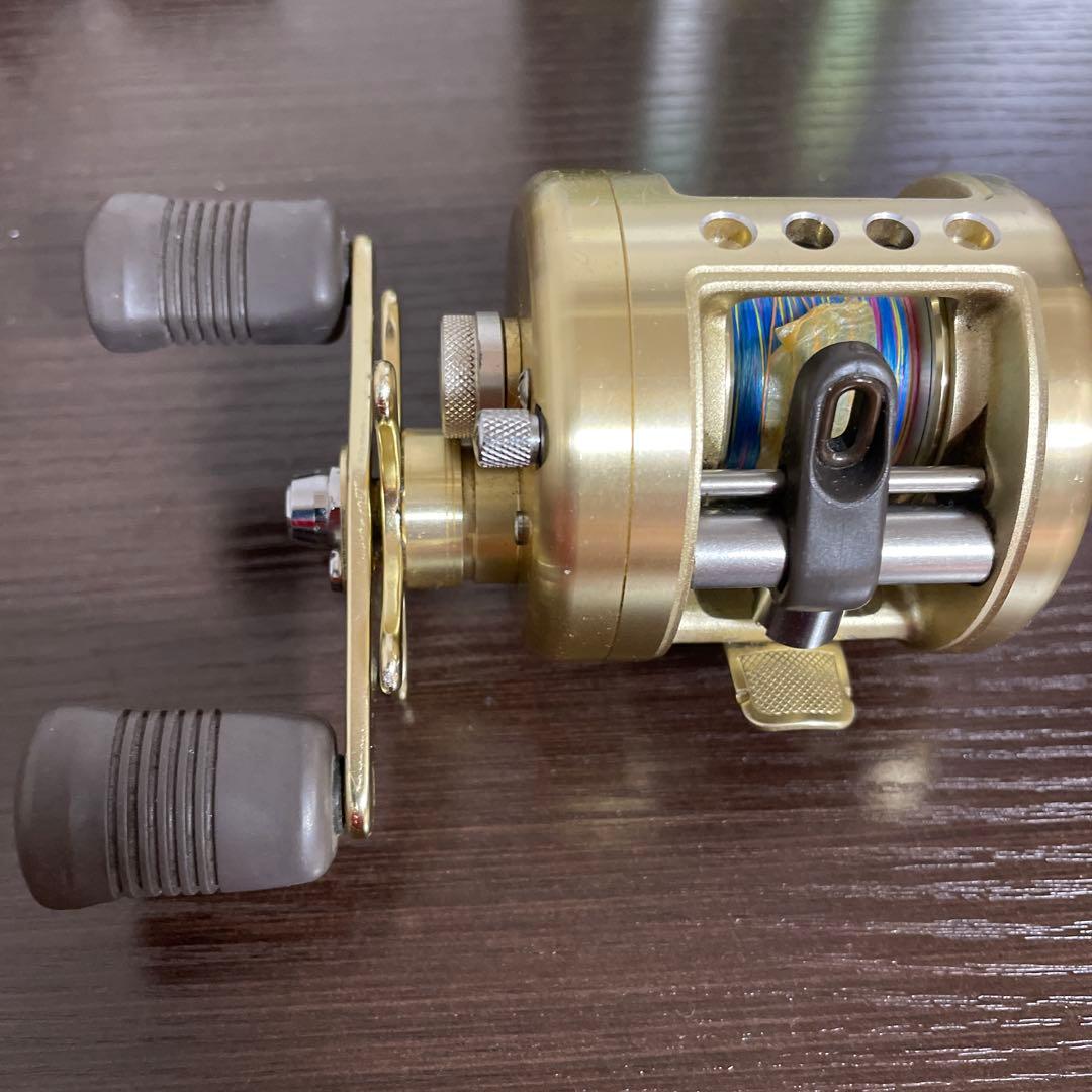 CALCUTTA 101XT シマノ カルカッタ ブラックバス