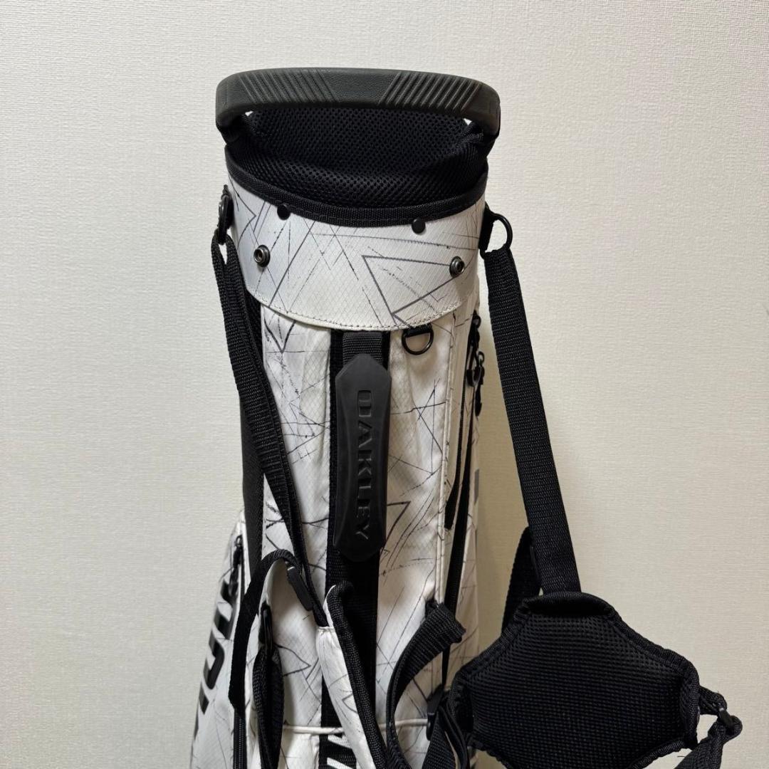 OAKLEY オークリー スタンド式 キャディバッグ ゴルフバック ホワイト