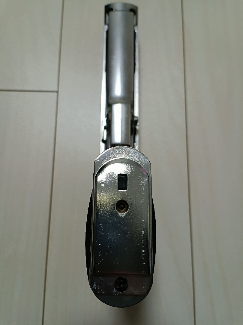 【中古品】東京マルイ ガスガン 「デザートイーグル.50AE」クロームステンレス