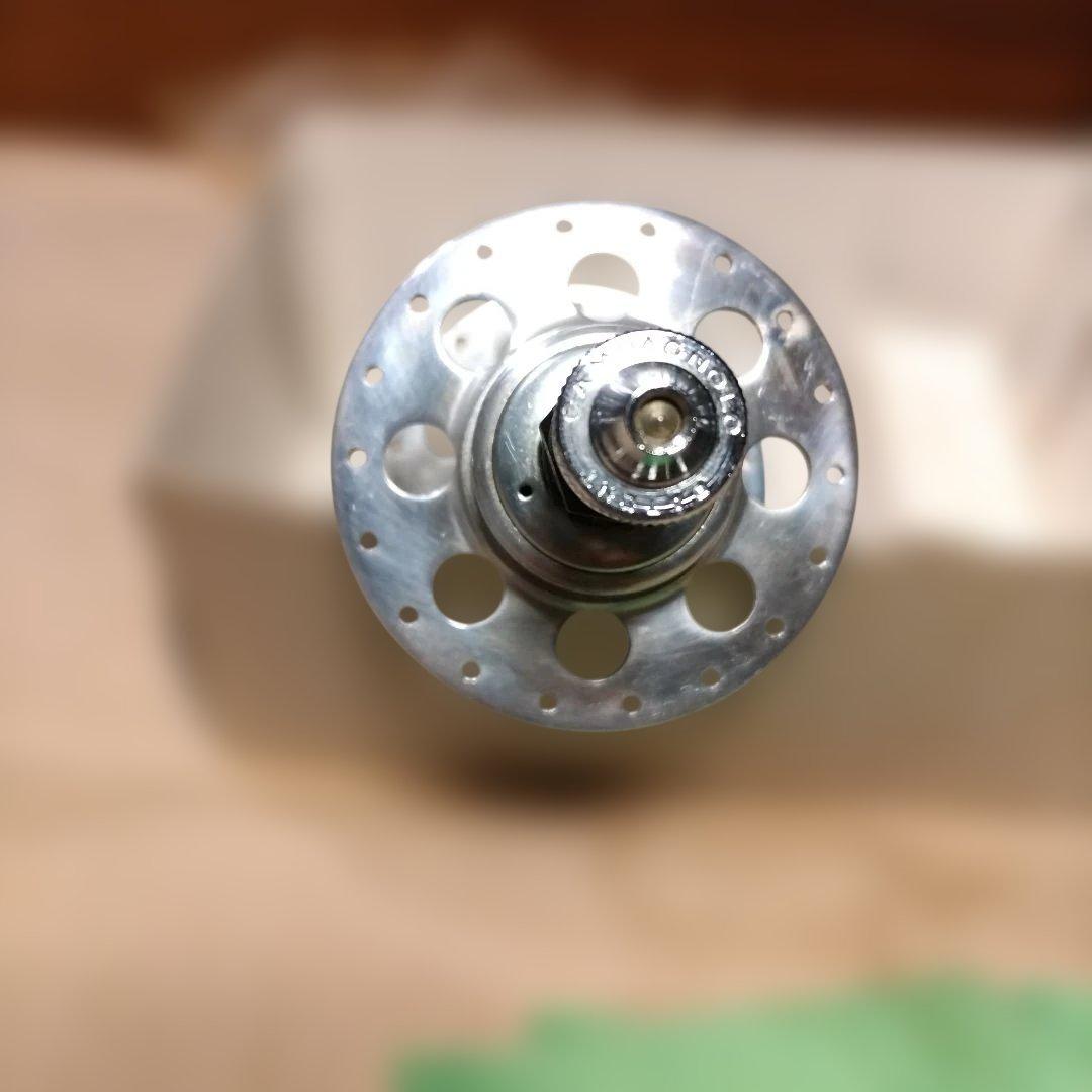 カンバニョーロ ラージ丸穴ハブ新品未使用箱入り