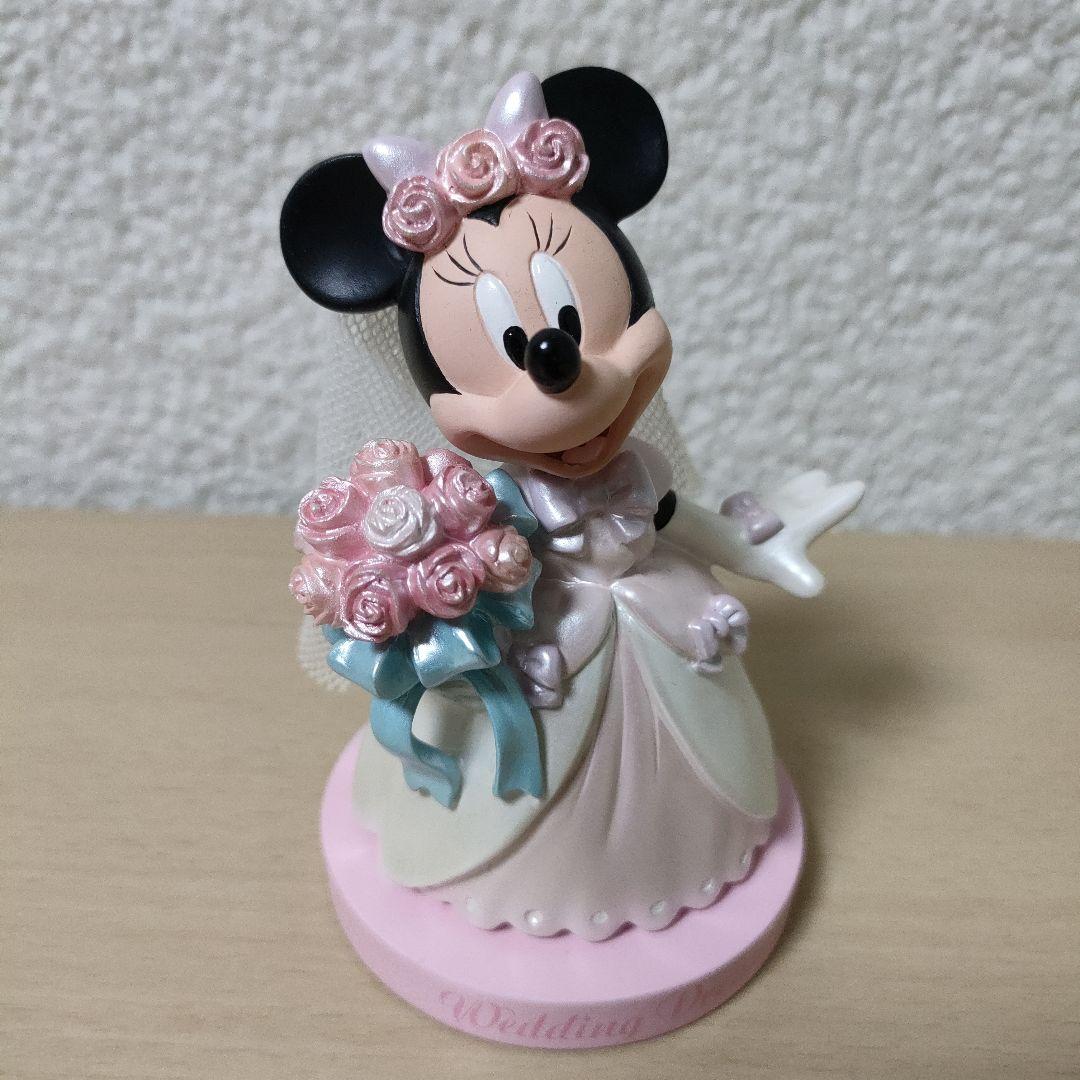 ディズニー　ミニー　デイジー　ウエディング　フィギュア　2点セット