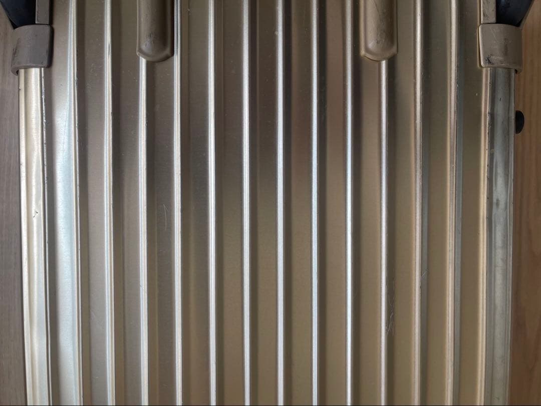 RIMOWA ゴールド スーツケース 小型