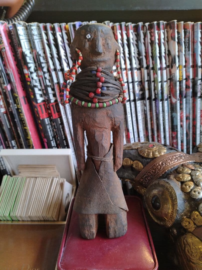 呪物　プリミティブアート　アフリカ　ケニア　キクユ族　トゥルカナ族　木彫人形