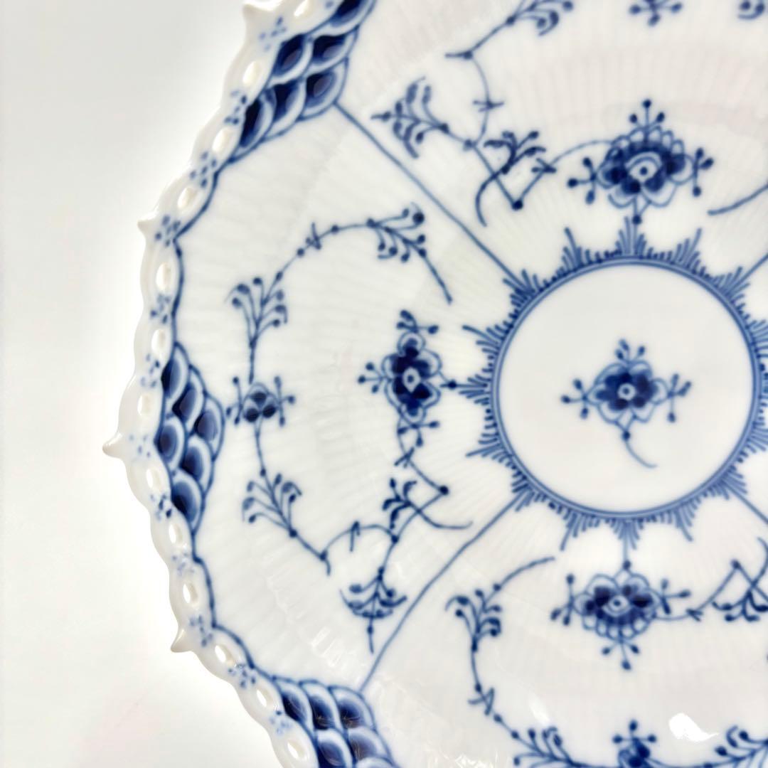   ブルーフルーテッド フルレース プレート 21