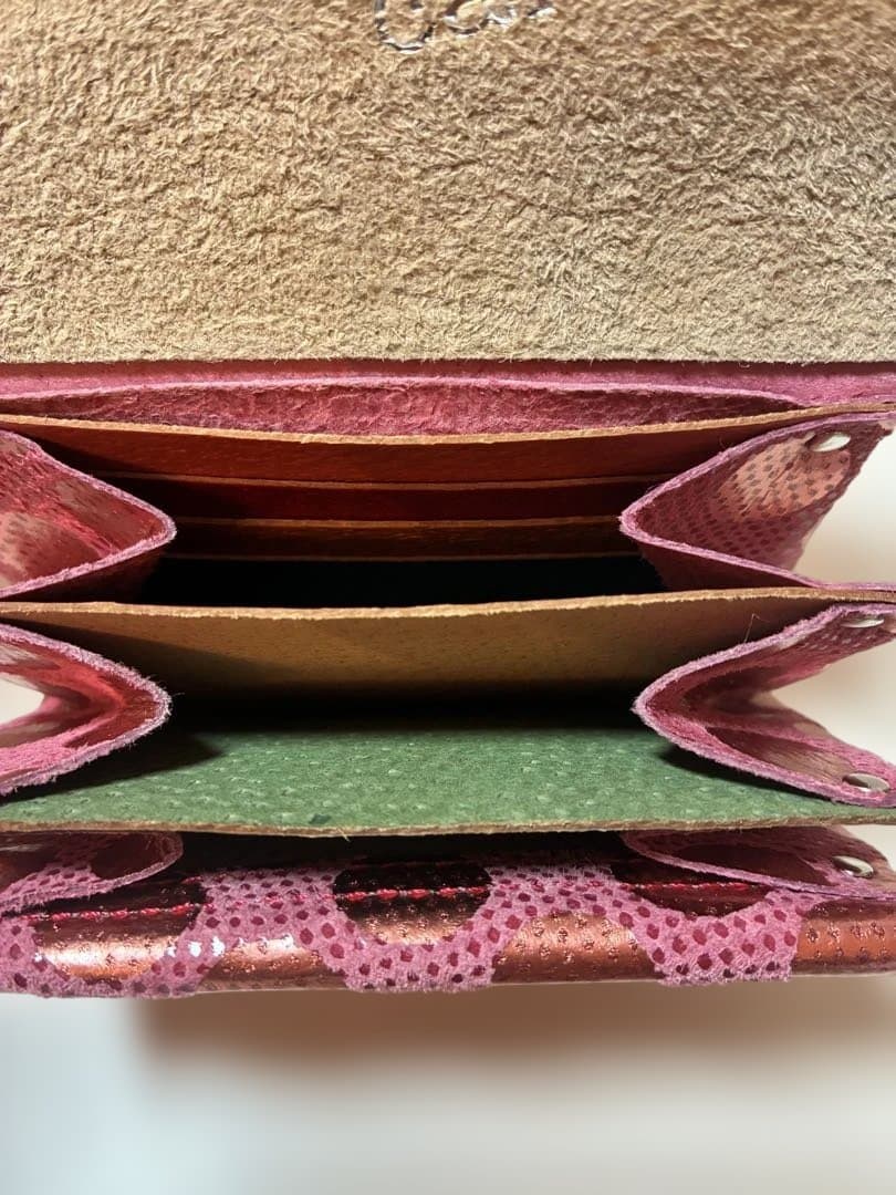 Carmine ドット　ミニ財布