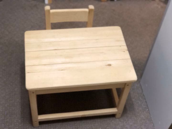 キッズデスクセット　幼稚園児　机　椅子　オーダー