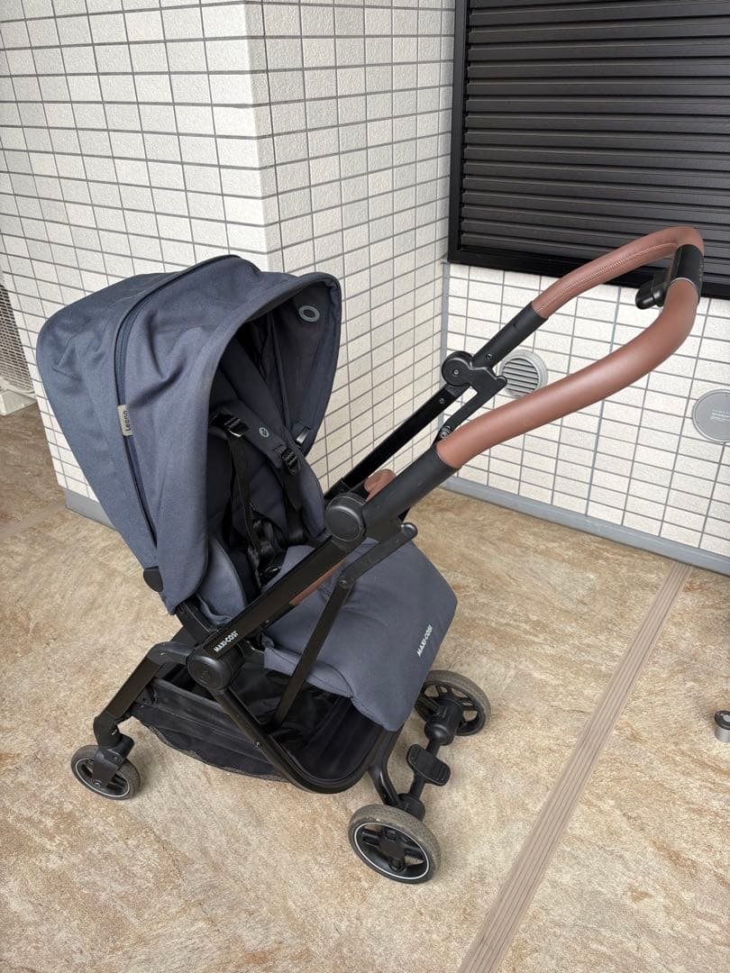 MAXI COSI 折りたたみ式ベビーカー