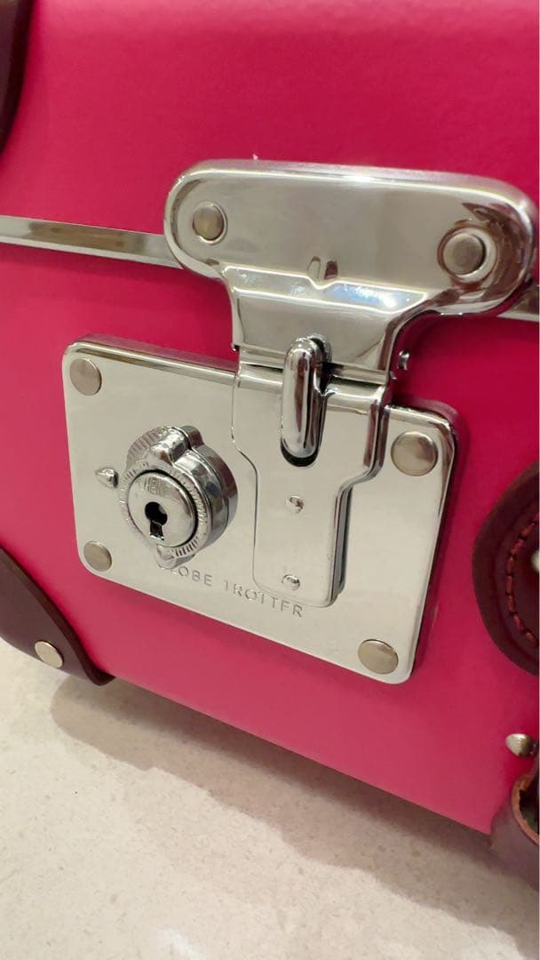 【希少】GLOBE TROTTER リバティ限定　18インチ