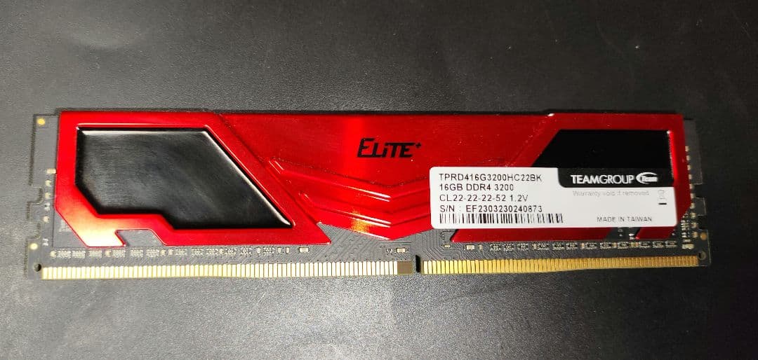 メモリー ELiTE DDR4 16GB 3200mhz