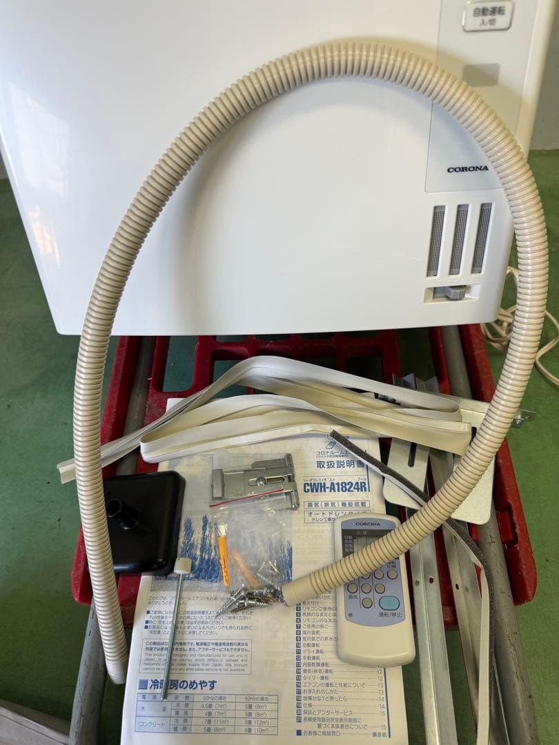 コロナ ReLaLa 2024 冷暖房兼窓用エアコン CWH-A1824R 美品