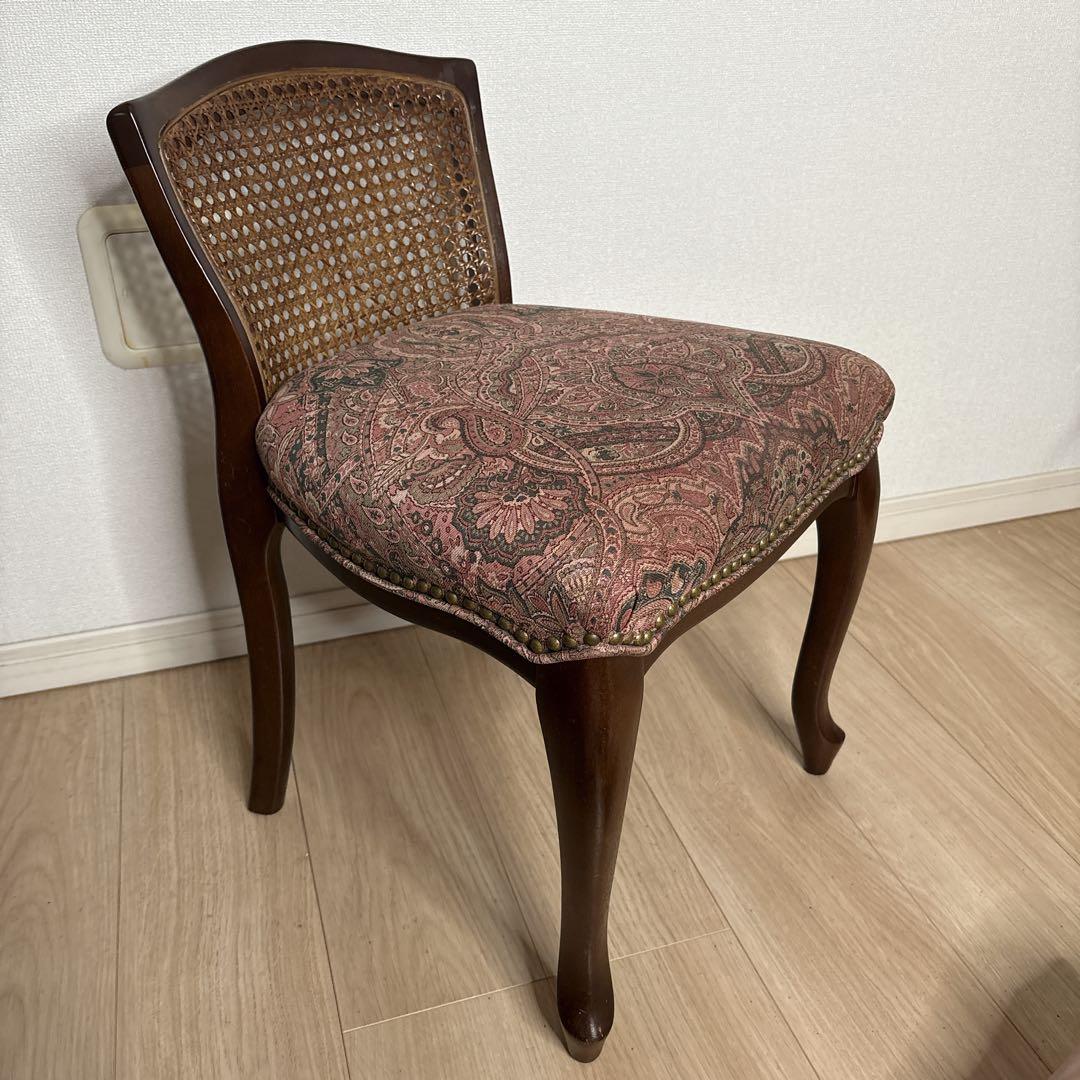 maruni 椅子　猫脚　ドレッサー用　花柄　ラタン　籐　アンティーク