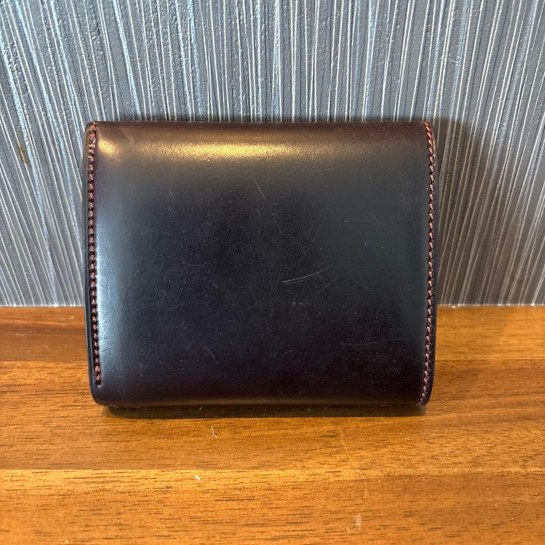 万双 ダブルホーウィン 被せ型財布