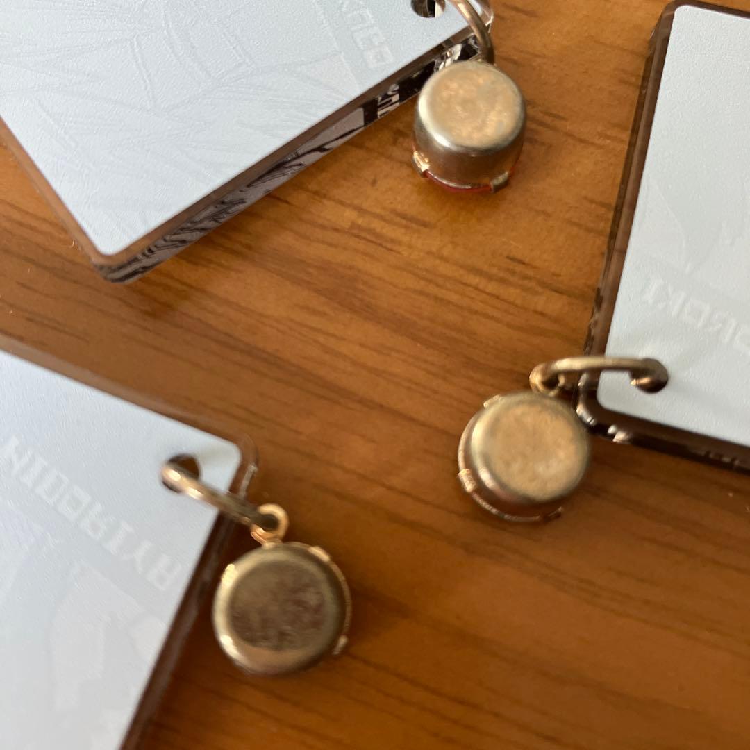 ヒロアカ キーリングコレクション 緑谷 爆豪 轟 ジャンプショップ