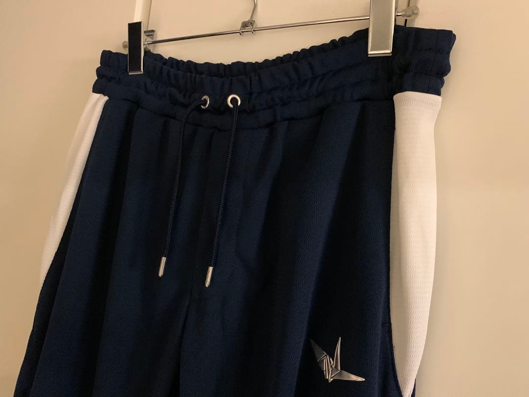 【定価49,500円・新品未使用】1PIU1UGUALE3★ボトムス Lサイズ