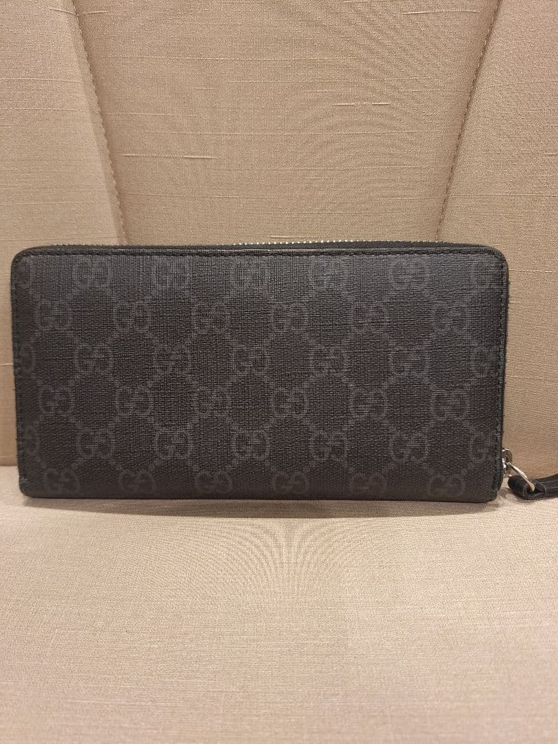 グッチスネーク長財布　グッチGGスプリーム