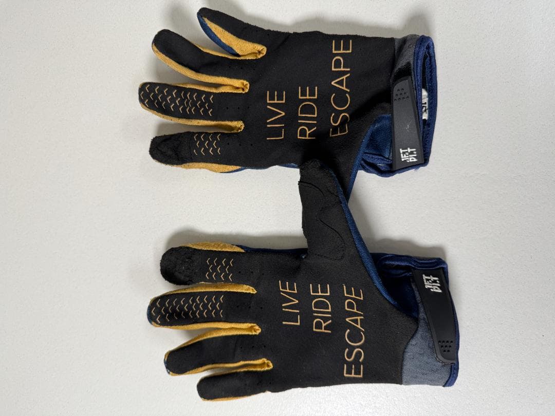 【中古・美品】ジェットパイロット JETPILOT ウエットスーツ