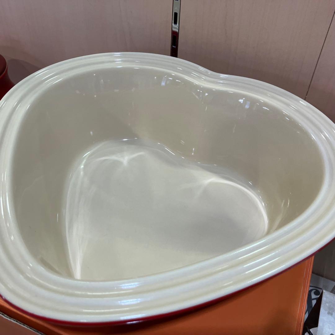 【新品未使用品】ル・クルーゼ ハートディッシュL 廃盤品