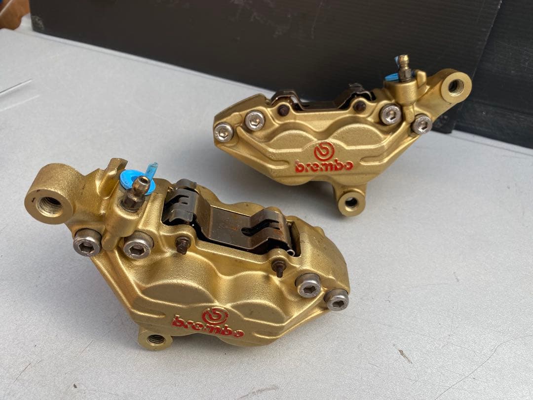 ヤマハ系ブレンボブレーキキャリパー