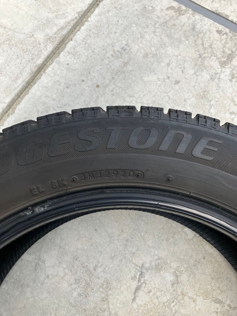 ブリヂストン スタッドレスタイヤ 4本 ブリザックVRX 205/55R16