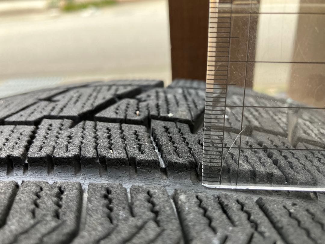 ブリヂストン スタッドレスタイヤ 4本 ブリザックVRX 205/55R16