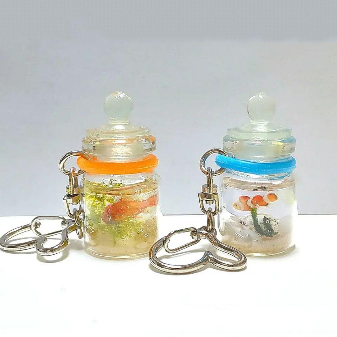 【213】ボトルのチャーム∕金魚／クマノミ