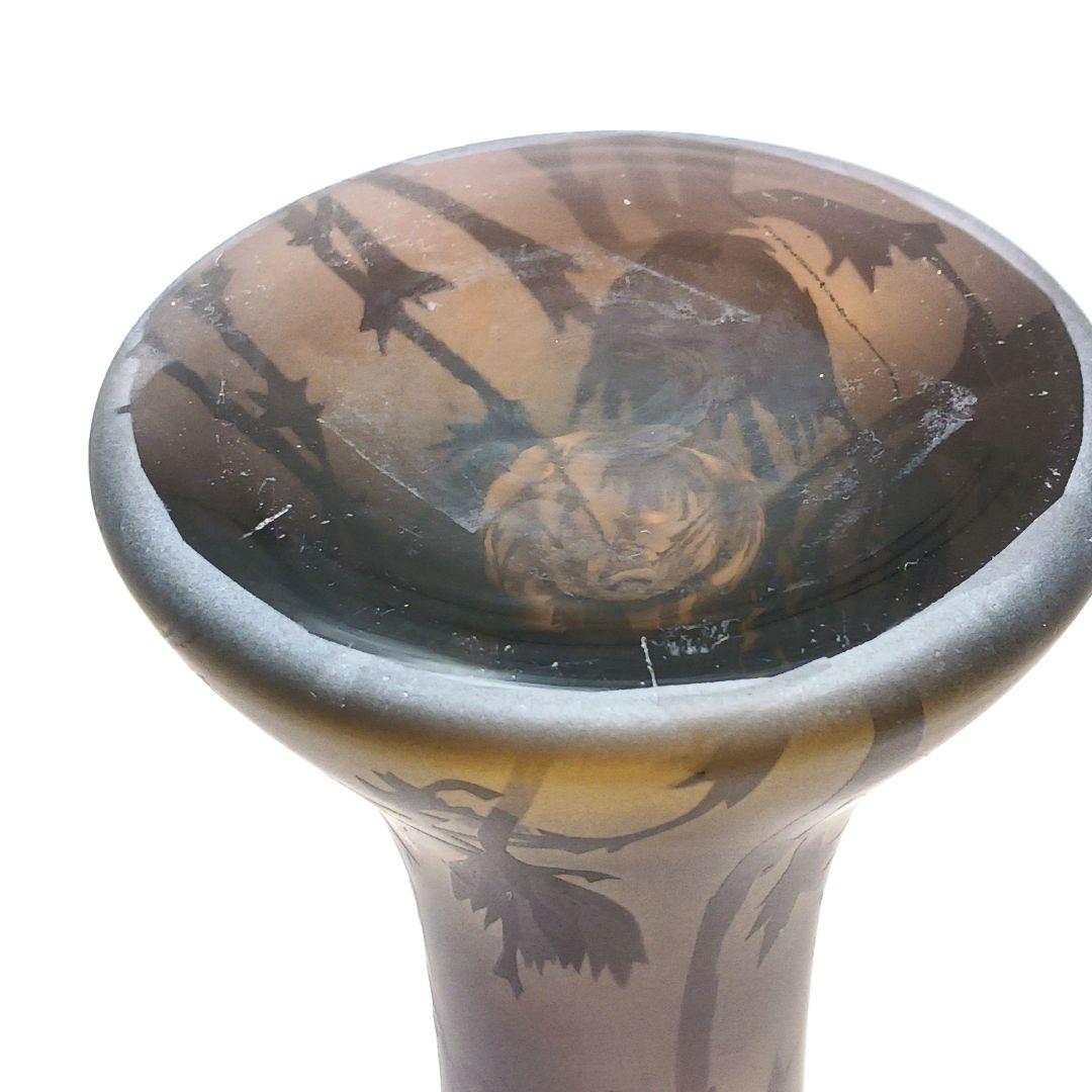 Y3279-1 ガレ風 被せガラス 花文花瓶 高さ23㎝　 　ten