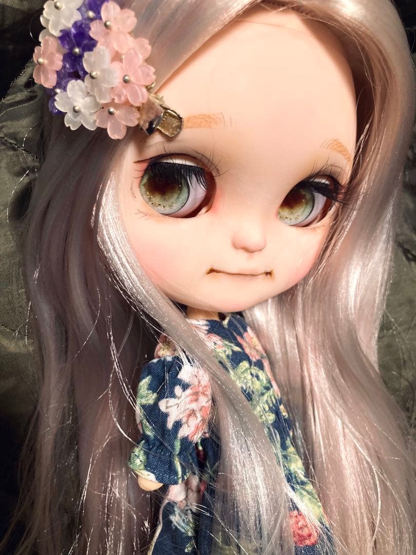 ★ カスタム　アイシードール　★ アウトフィットはつきません　サーシャちゃん