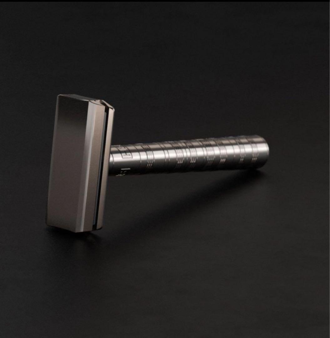 ヘンソンシェービング/Ti22/チタン／ミディアム