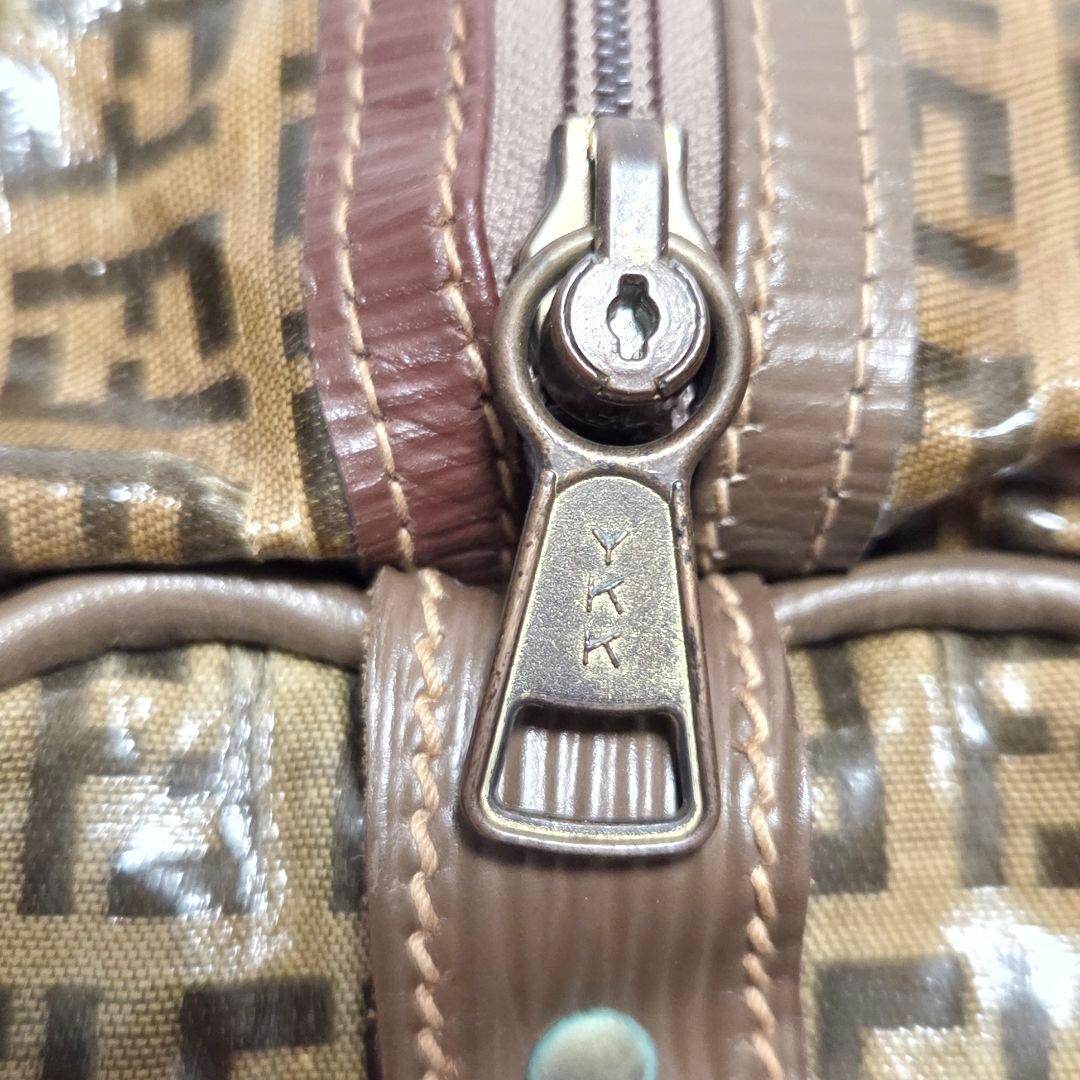 FENDI ズッカ柄 ボストンバッグ エナメル ブラウン