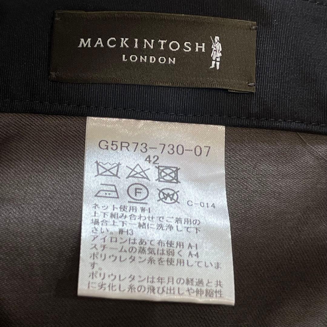 タグ付き　マッキントッシュロンドン　パンツスーツ　裏地総ロゴ　ダークグレー