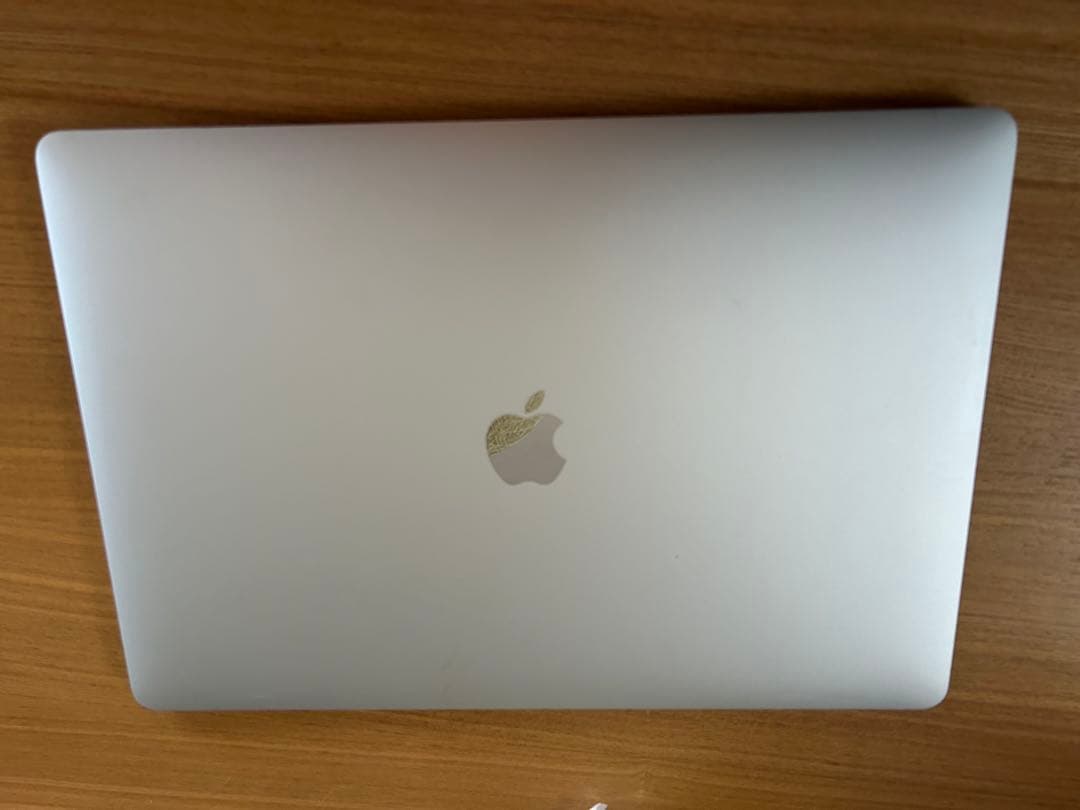 【初期化済／ジャンク品】MacBook Pro 2017 ジャンク／起動難あり