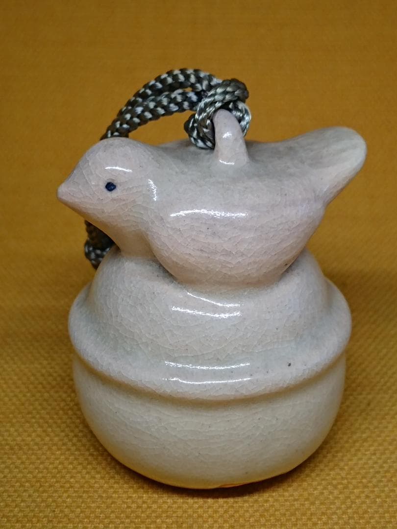 トリ　鳥　土鈴　陶器　オブジェ　置物　インテリア　工芸品　美術品　A3212