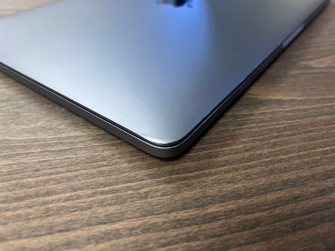 2016 MacBook Pro 13 i7 16GB 1TB ジャンク