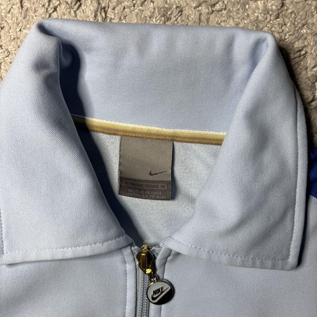ナイキ　NIKE トラックジャケット　ワンポイントロゴ　稀少カラー　ユニセックス