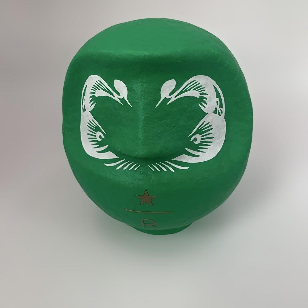 緑色の置物 2024年 鶴デザイン