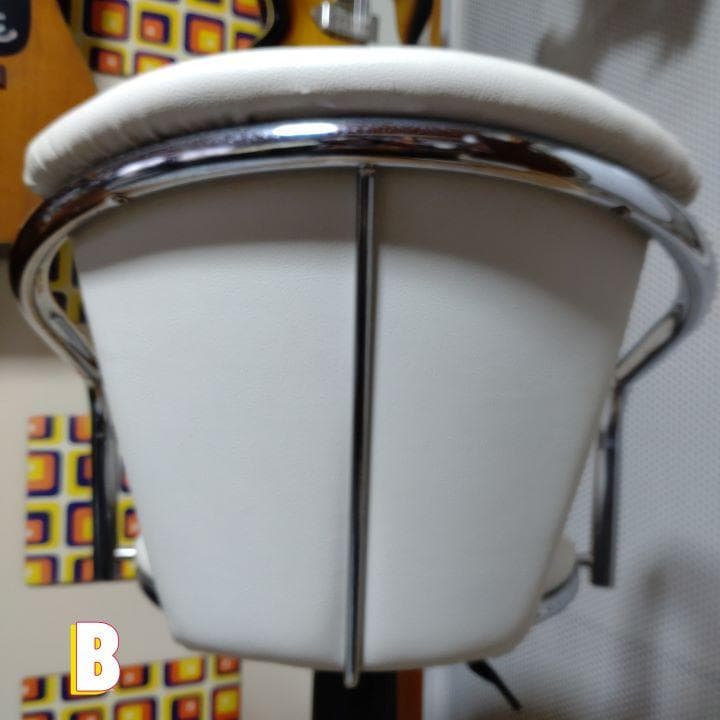 カウンターチェアー・３つまでＯＫ