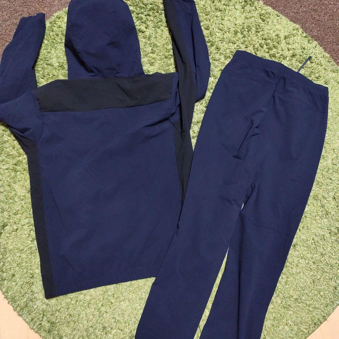 処分価格　美品　DESCENTE フード付き　上下　ピステ　M ネイビー